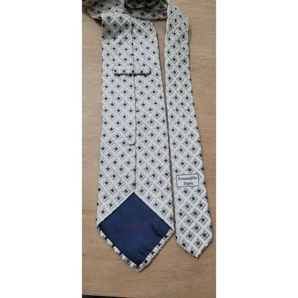 Ermenegildo Zegna 3.75x58 Mens Tie Silk Made In Italy Classic Geometric